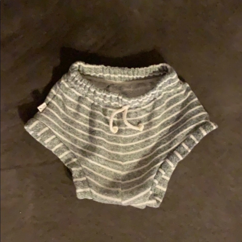 Childhoods shorties